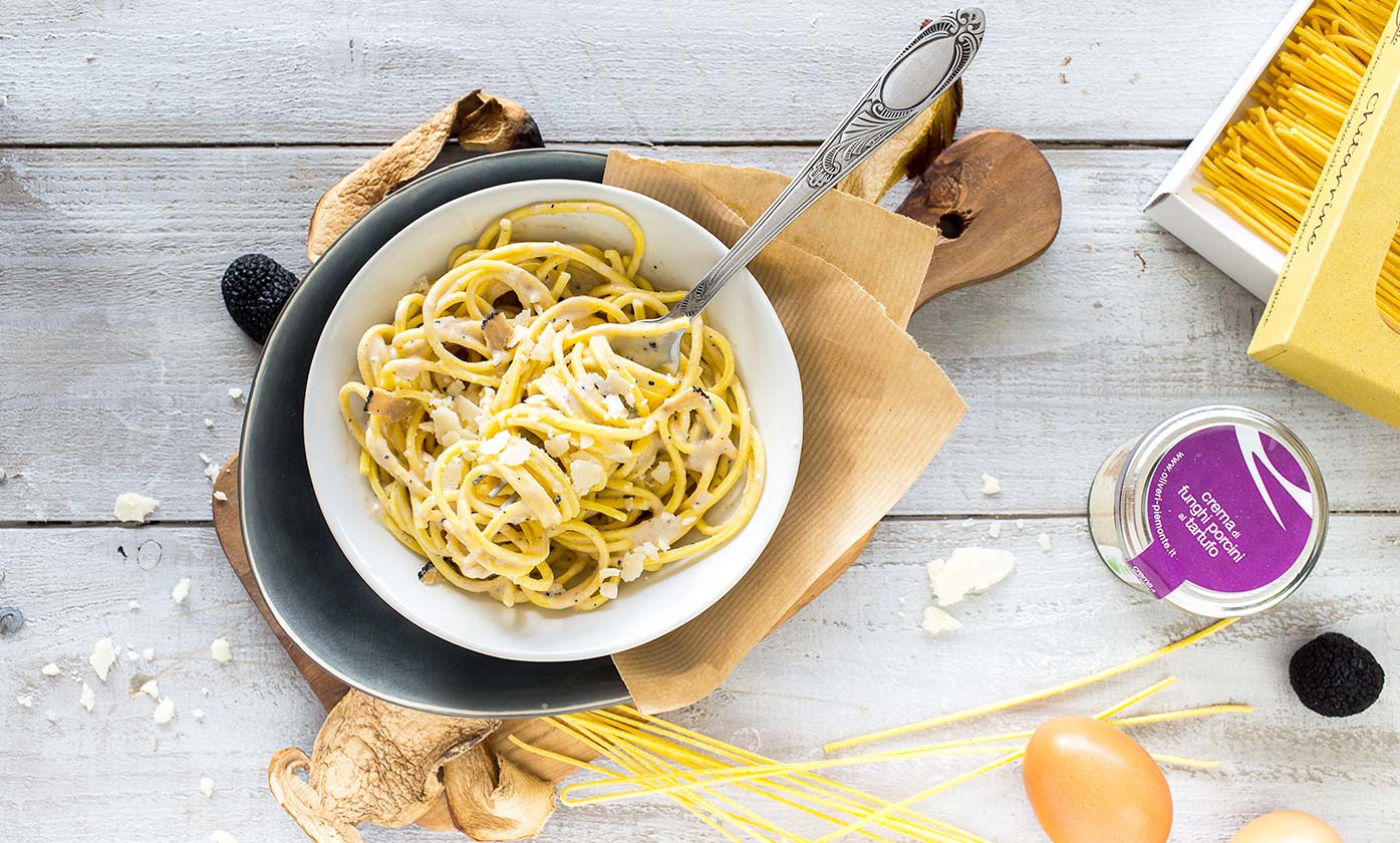 Chitarrine à la crème de cèpes à la truffe