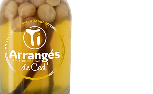 Rhum arrangé à la Vanille et à la Noix de Macadamia - vieilli en fût de Cognac - Les Rhums de Ced'