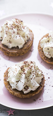 Biscuit Spéculoos croustillant et sa crème fouétée vanille