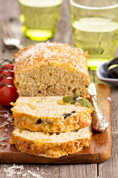 Cake au Quinoa et aux olives