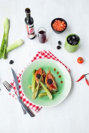 Filets de rougets à la tapenade et huile d'olive au piment d'Espelette