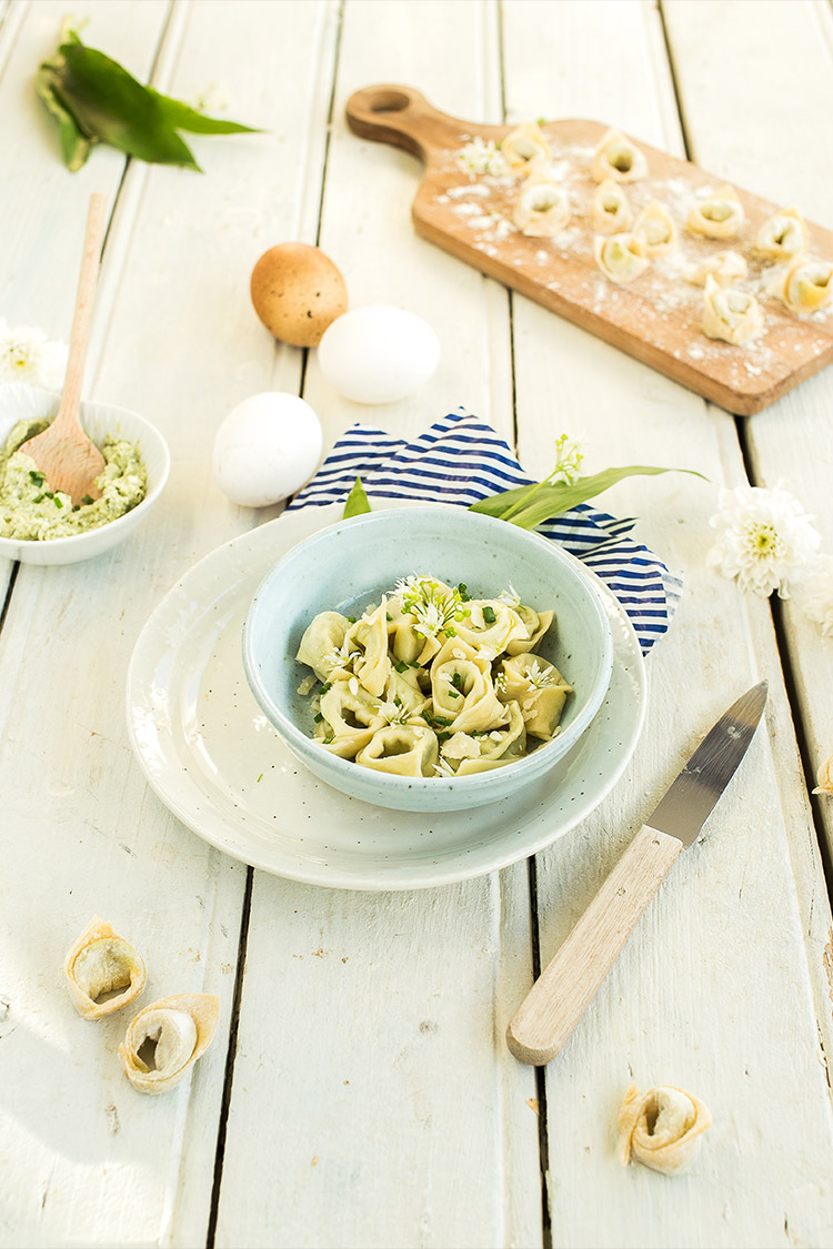 Tortellini maison à la ricotta et au pesto