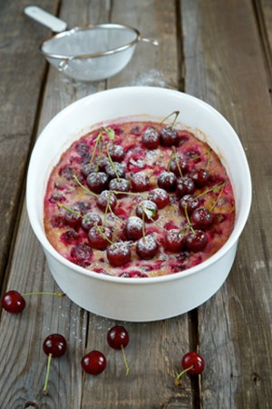 Clafoutis aux cerises et à l'huile de pistache