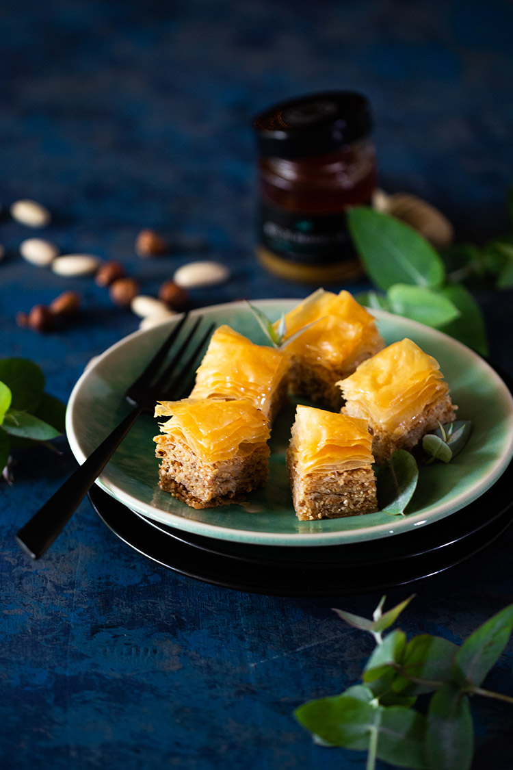 Baklawa noisette, amande et miel d'eucalyptus